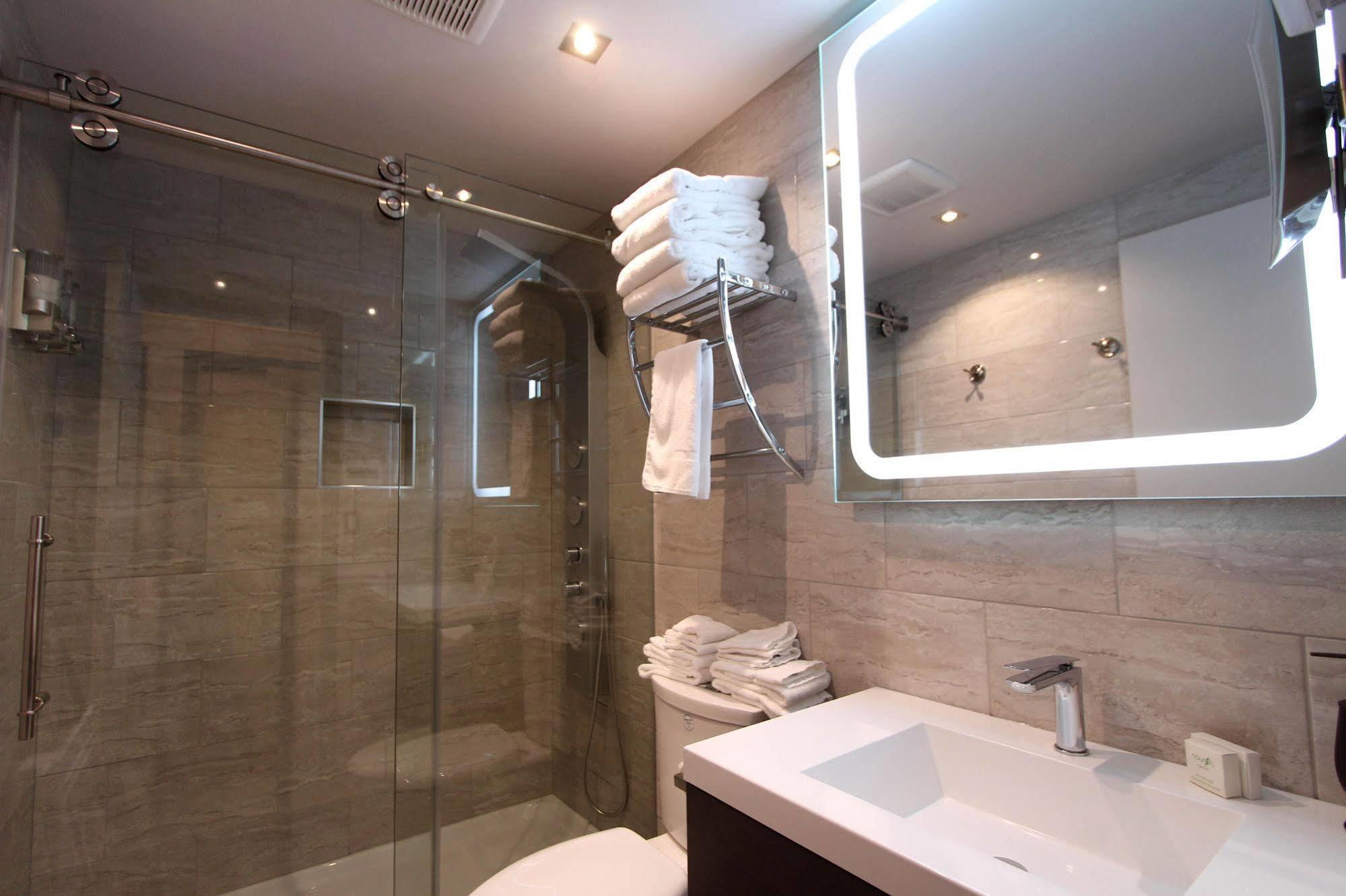 Hotel Saint-Germain Римуски Экстерьер фото