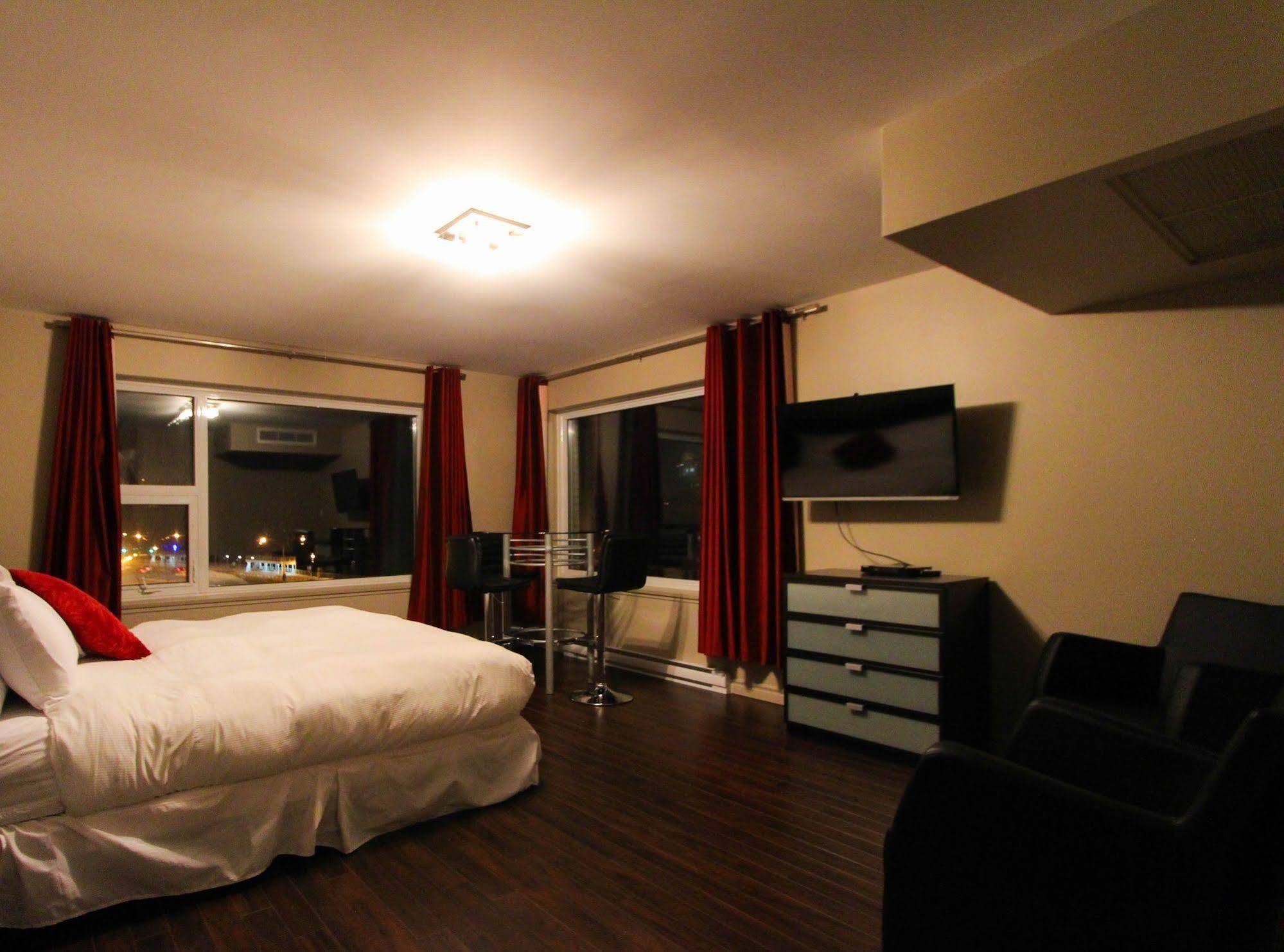 Hotel Saint-Germain Римуски Экстерьер фото
