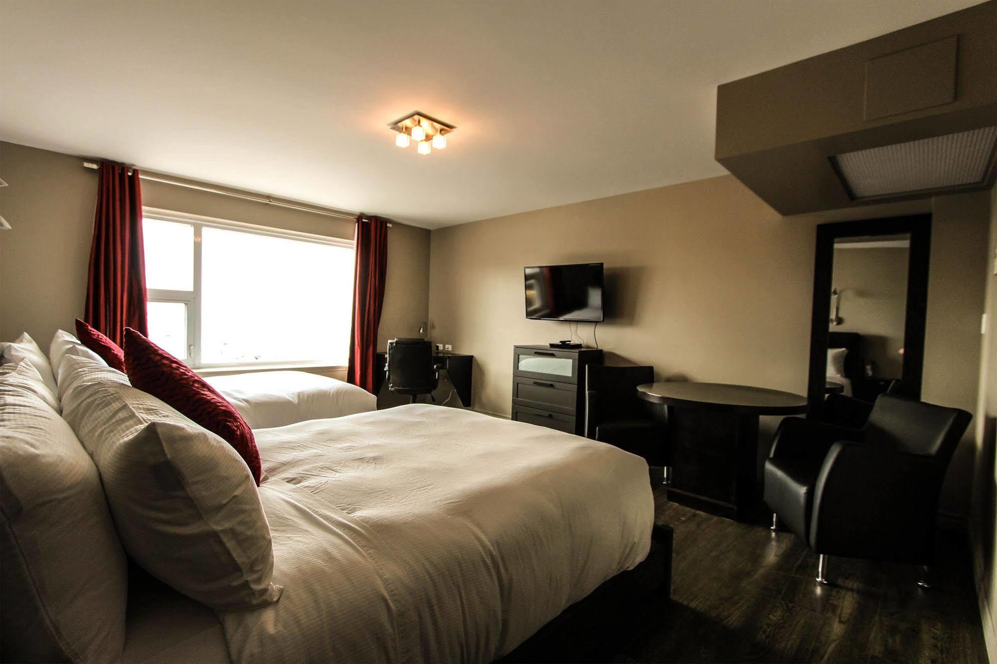 Hotel Saint-Germain Римуски Экстерьер фото
